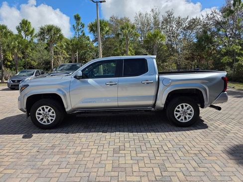 Certified 2024 Toyota Tacoma SR5 image 8