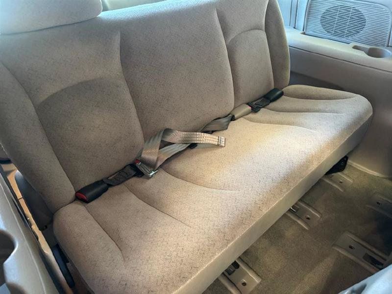 Used 2003 Dodge Caravan SE FWD image 36