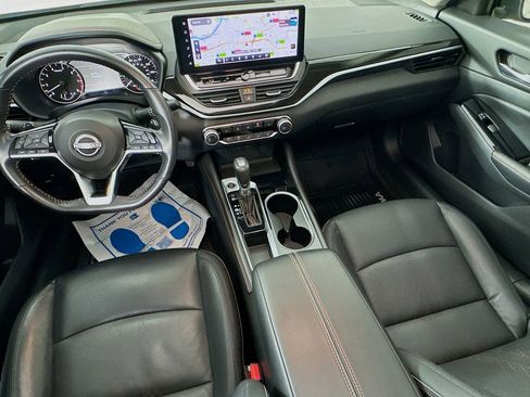 Used 2024 Nissan Altima 2.5 SR w/ SR Premium Package image 29