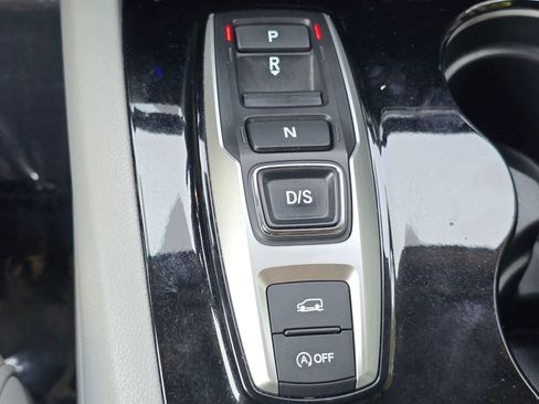 Used 2019 Honda Pilot Elite image 18