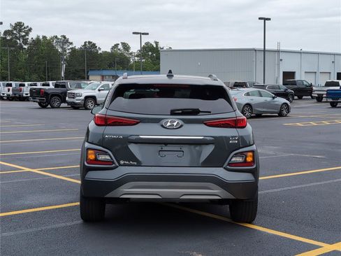 Used 2020 Hyundai Kona Ultimate w/ Cargo Package AWD/4WD image 5