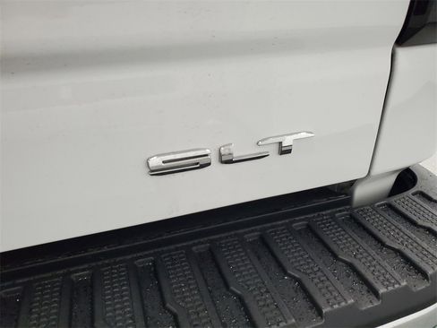 Used 2023 GMC Sierra 1500 SLT w/ SLT Convenience Package image 34