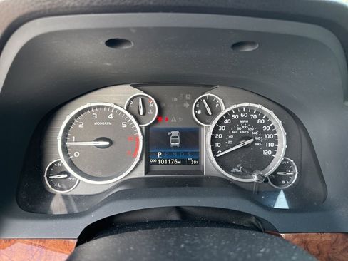 Used 2015 Toyota Tundra 1794 Edition image 6