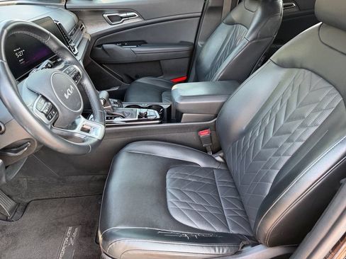 Used 2023 Kia Sportage X-Line AWD/4WD image 10