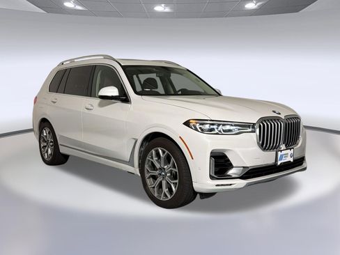 Used 2020 BMW X7 xDrive40i w/ Premium Package AWD/4WD image 7