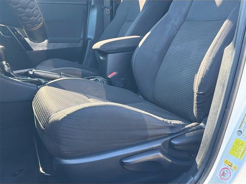 Used 2017 Toyota Corolla iM image 21