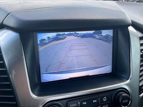 Used 2018 Chevrolet Tahoe Premier RWD image 22