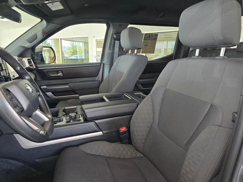 Used 2025 Toyota Tundra SR5 w/ SR5 Convenience Package AWD/4WD image 21