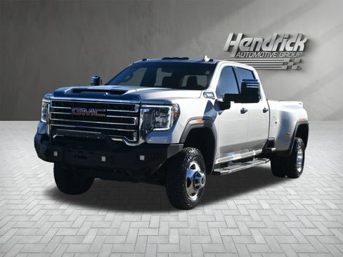 Used 2021 GMC Sierra 3500 SLT w/ SLT Convenience Package image 7