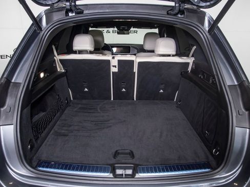 Used 2025 Mercedes-Benz GLE 580 4MATIC image 9