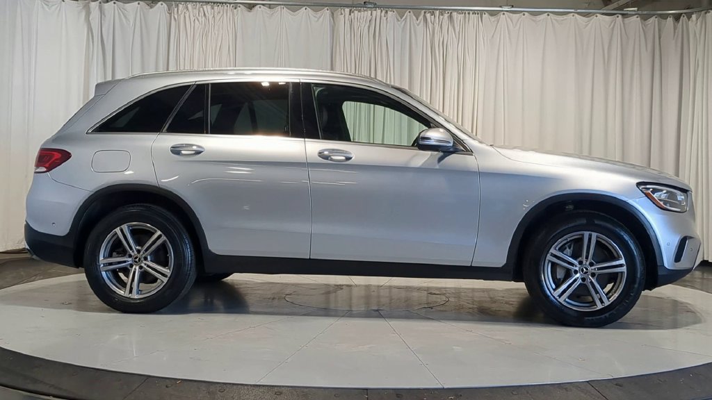 Used 2021 Mercedes-Benz GLC 300 4MATIC image 10