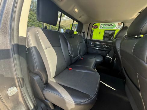 Used 2017 RAM 1500 Laramie image 11