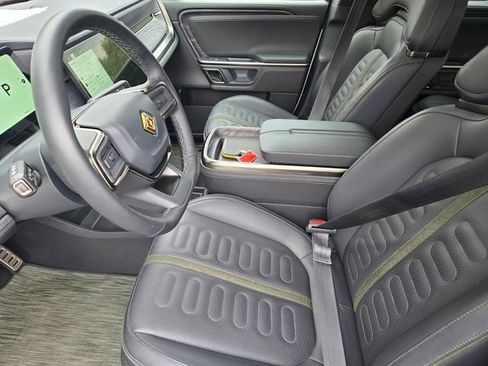 Used 2024 Rivian R1T Adventure image 22