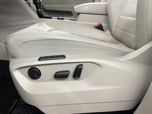 Used 2019 Volkswagen Atlas SEL Premium image 15