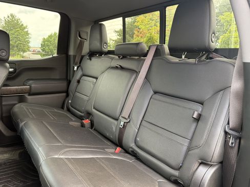 Used 2019 GMC Sierra 1500 Denali AWD/4WD image 9