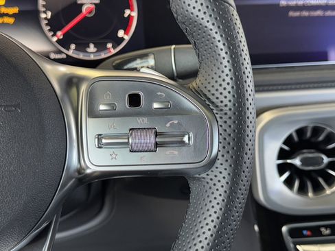Used 2024 Mercedes-Benz G 550 image 16