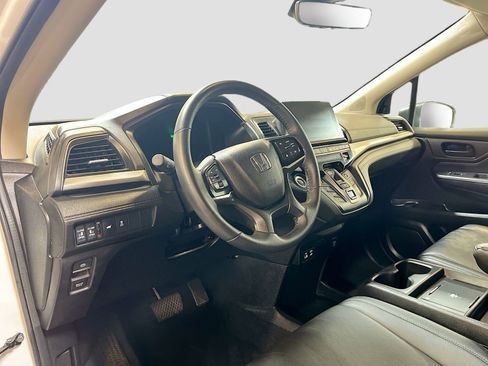 Used 2025 Honda Odyssey EX-L image 9
