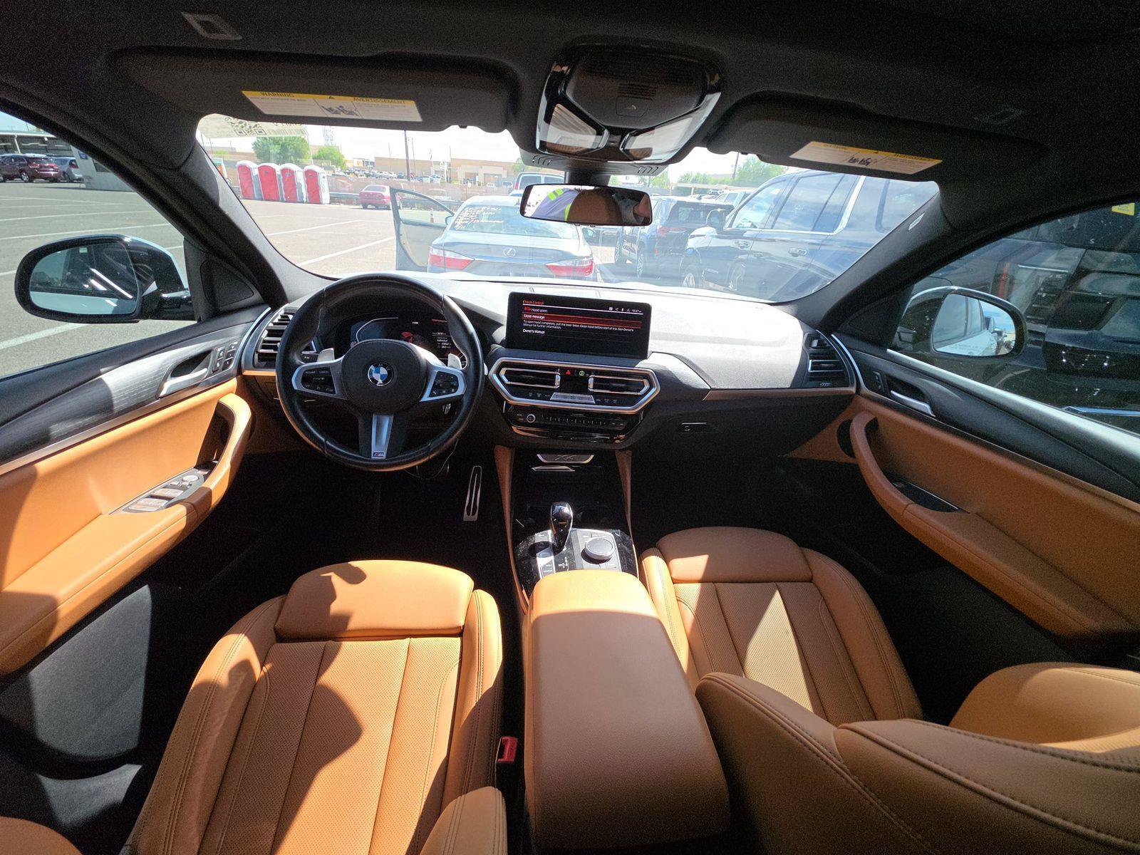 Used 2024 BMW X4 xDrive30i w/ M Sport Package AWD/4WD image 4