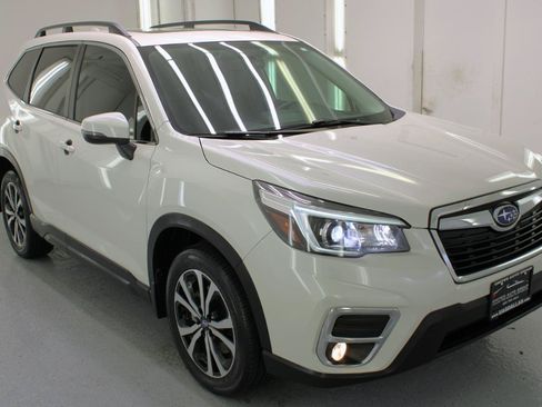 Used 2019 Subaru Forester Limited AWD/4WD image 12