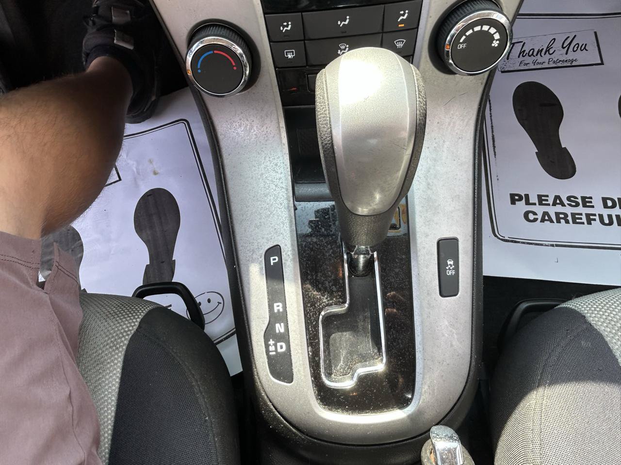 Used 2014 Chevrolet Cruze LS FWD image 22
