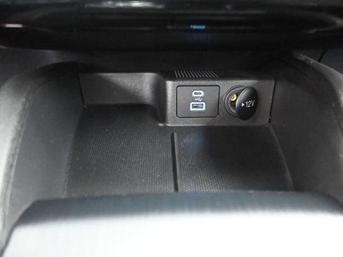 Used 2023 Ford Escape ST-Line w/ Tech Pack #1 AWD/4WD image 18