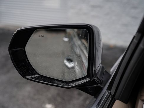 Used 2021 GMC Yukon Denali image 37