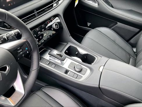 New 2026 INFINITI QX60 Luxe w/ Cargo Package image 11