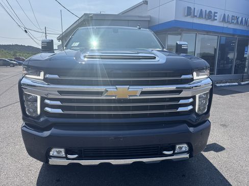 Used 2022 Chevrolet Silverado 2500 High Country AWD/4WD image 8