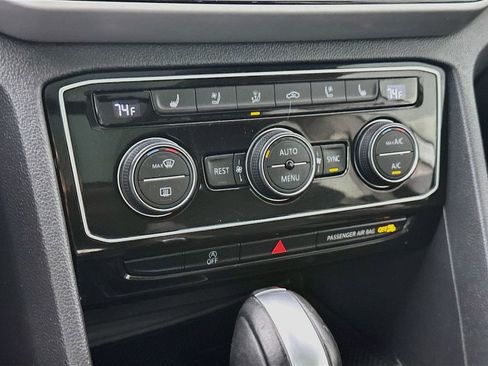 Used 2021 Volkswagen Atlas SEL Premium AWD/4WD image 18