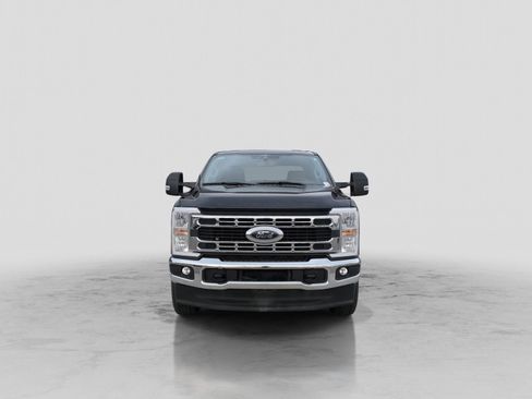 Certified 2023 Ford F250 XLT AWD/4WD image 12