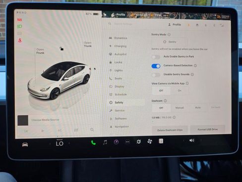 Used 2023 Tesla Model 3 Standard Range image 48