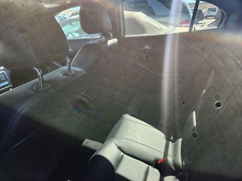 Used 2020 Mercedes-Benz GLA 250 GLA 250 w/ Premium Package image 15