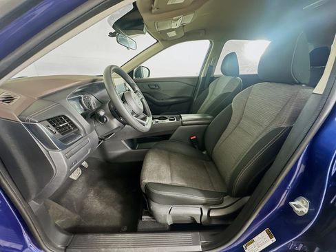 Used 2021 Nissan Rogue S image 13