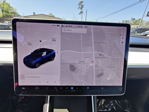 Used 2020 Tesla Model Y Long Range image 21