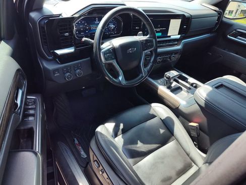 Used 2022 Chevrolet Silverado 1500 LT Trail Boss w/ LT Trail Boss Premium Package AWD/4WD image 20