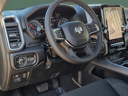 Used 2026 RAM 1500 Big Horn AWD/4WD image 18