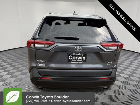 Used 2025 Toyota RAV4 XLE AWD/4WD image 8