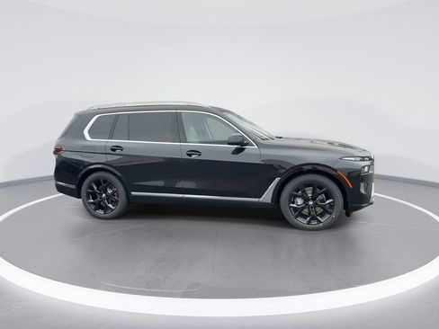 New 2026 BMW X7 xDrive40i image 9