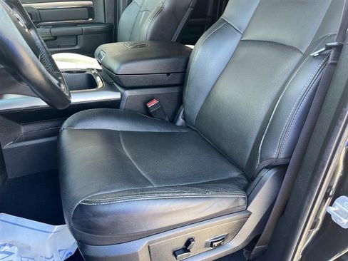 Used 2016 RAM 1500 Sport w/ Black Ram 1500 Sport Group AWD/4WD image 11
