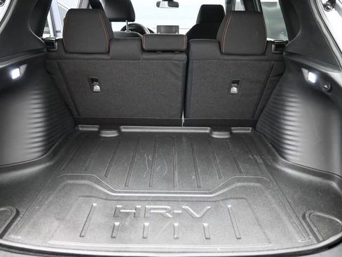 Certified 2025 Honda HR-V Sport image 27