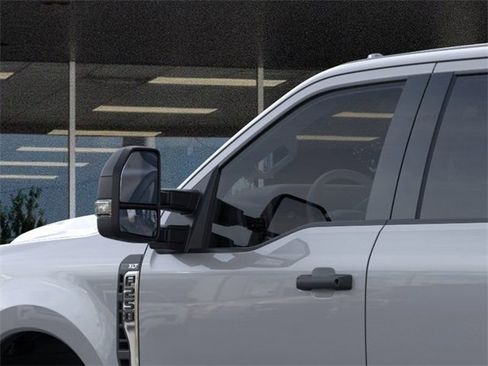 New 2026 Ford F250 XLT image 20