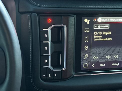 Used 2024 GMC Yukon Denali Ultimate image 23