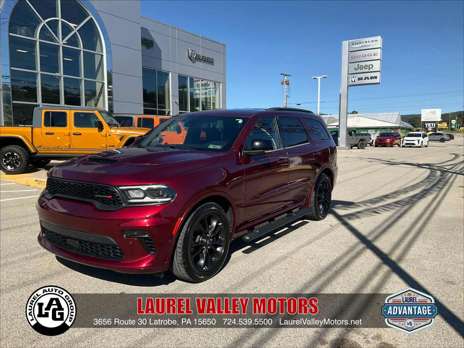 Used 2021 Dodge Durango R/T w/ Technology Group AWD/4WD image 1