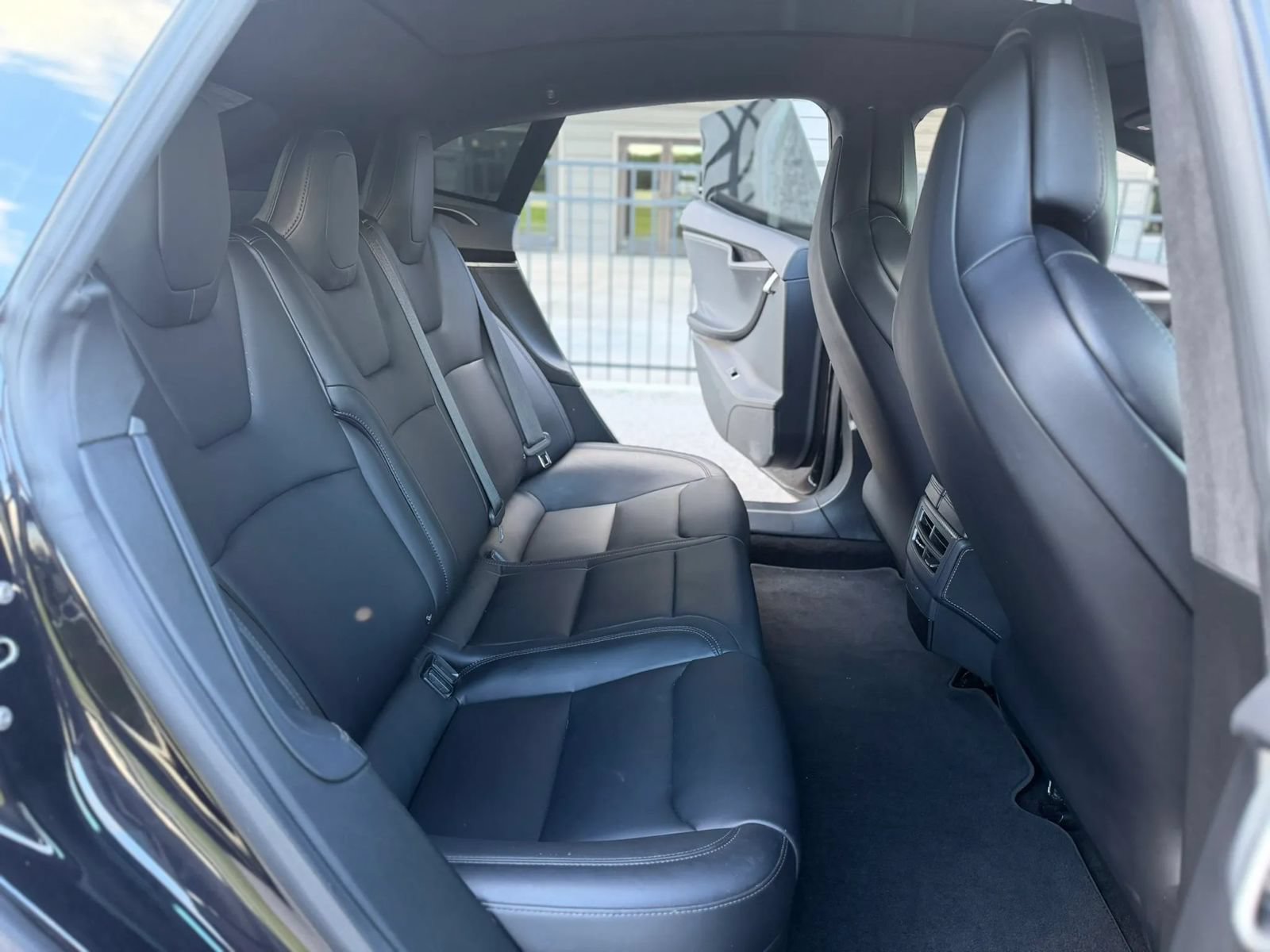 Used 2018 Tesla Model S 75D AWD/4WD image 14