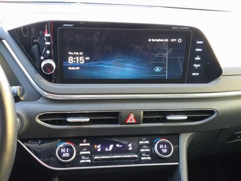 Used 2023 Hyundai Sonata Limited image 15