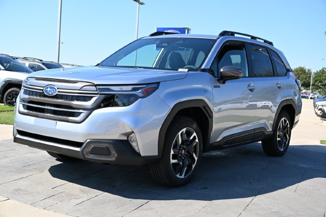 New 2026 Subaru Forester Premium AWD/4WD image 7