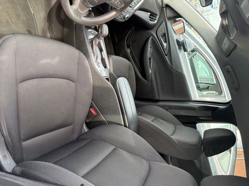 Used 2024 Chevrolet Malibu LT image 15