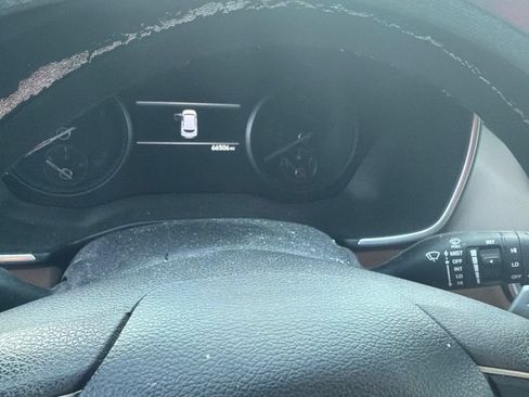 Used 2023 Hyundai Santa Fe SE FWD image 5