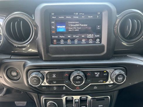 Used 2022 Jeep Gladiator Sport AWD/4WD image 29