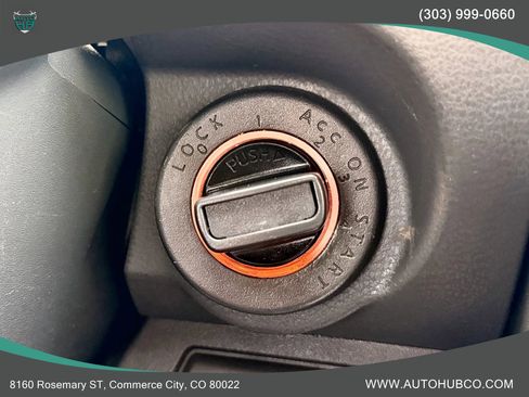 Used 2011 Nissan Pathfinder Silver image 24